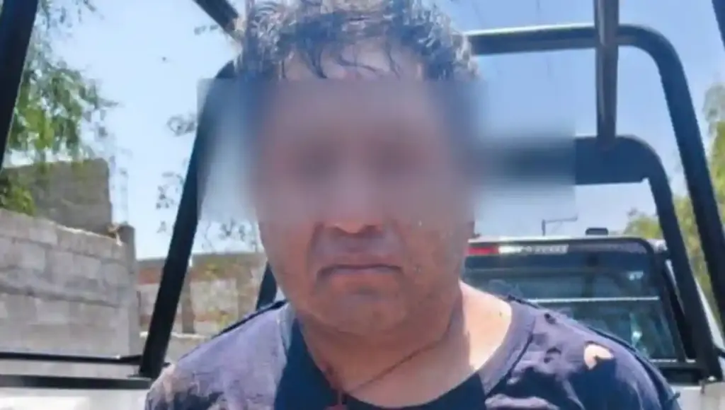 Cae tras persecución: conducía camioneta robada y tenía órdenes de aprehensión vigentes.