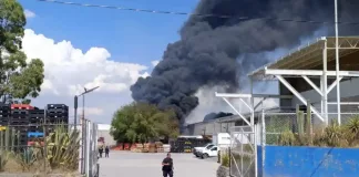Movilización de emergencia por incendio en empresa de San Juan del Río