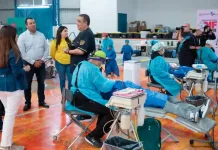 Gina Sánchez y Roberto Cabrera visitan brigada de salud dental en el Anexo al CECUCO