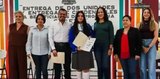 Pedro Escobedo impulsa la educación con transporte escolar gratuito