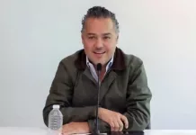 Proponen que las dos horas de estacionamiento gratis sean respetadas en plazas comerciales