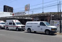 Fallece adulto mayor al exterior de la Cruz Roja en SJR