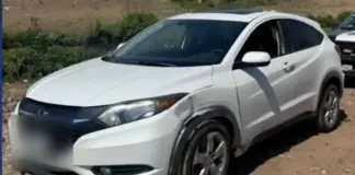 Detienen en La Llave a sujeto con órdenes de aprehensión y camioneta robada