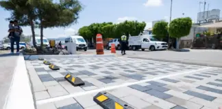 Fortalece Gobierno del Estado actividad comercial del tianguis Fundadores en SJR