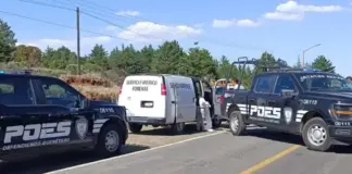 Fuerte choque frontal en la carretera Amealco – San Ildefonso deja un muerto y varios heridos
