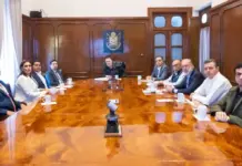 Acuerdan Gobernador y CFE trabajo conjunto para atender las necesidades de la población