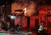 Incendio consume vivienda por cortocircuito en San Isidro; salvan a mujer y menor