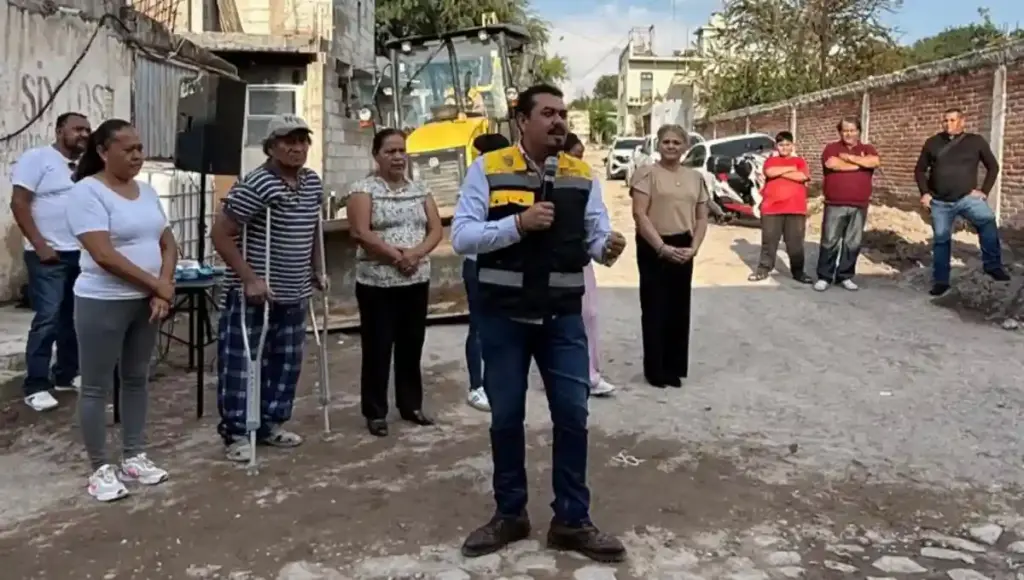 Beto Nava arranca obra histórica en La Lira; después de más de 30 años de espera, las familias ven cumplida una demanda prioritaria