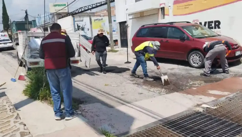 Como parte de estas labores se han realizado trabajos de mantenimiento en el Boulevard Reforma, el Puente El Chamizal, la Avenida Panamericana, así como diversas calles del centro.