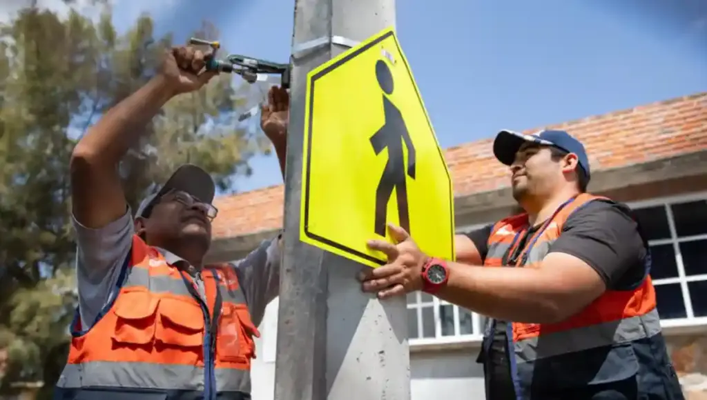 El presidente municipal de San Juan del Río, Roberto Cabrera Valencia, sostuvo un encuentro con ciudadanos y liderazgos para fomentar la corresponsabilidad entre la ciudadanía y el gobierno.