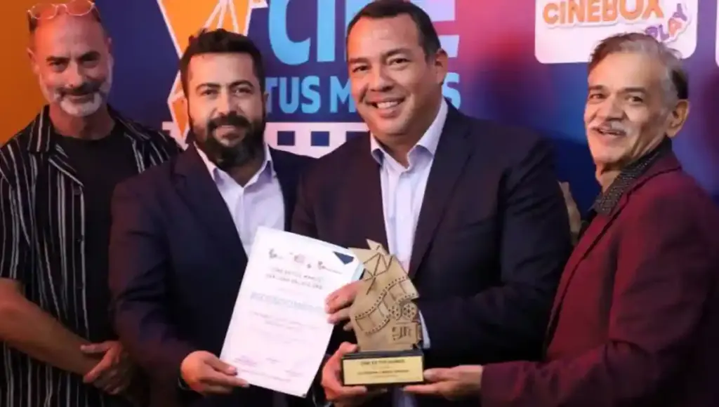 El primer lugar del Festival -que contó con la presencia del actor ganador de Premios Ariel, Mario Zaragoza- fue para las producciones de corta duración “Rosario” y “Antes de Verte”.