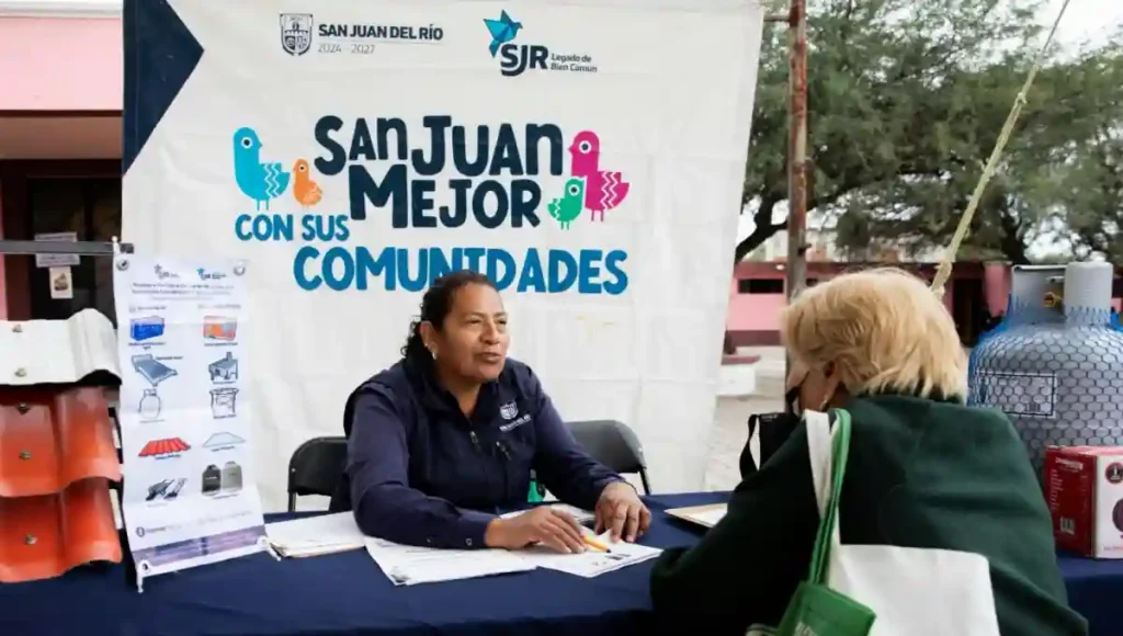 Se instalaron mesas por parte de Secretarías, Direcciones y Organismos de la Administración Municipal; además se realizaron acciones para mejorar la comunidad.