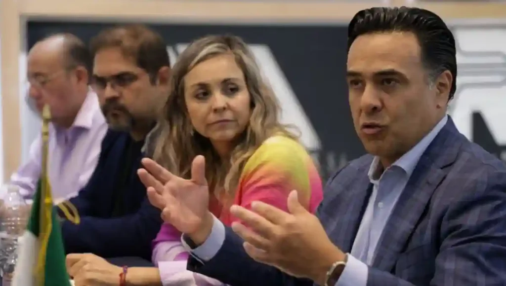 El secretario de Desarrollo Social subrayó que la colaboración entre gobierno, iniciativa privada y sociedad civil es fundamental para construir soluciones integrales