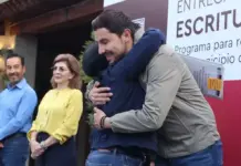 Familias son beneficiadas con la entrega de escrituras en Tequisquiapan