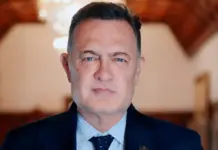 Va Gobernador por Protocolo Único Antinarcocandidatos en Querétaro
