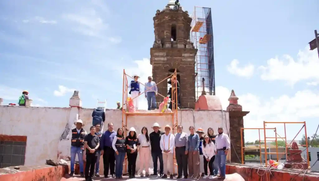 Se trata de una primera etapa, cuya inversión asciende a 4.3 millones de pesos con recursos del Fondo Municipal y del Programa de Apoyo a las Ciudades Mexicanas Patrimonio Mundial.