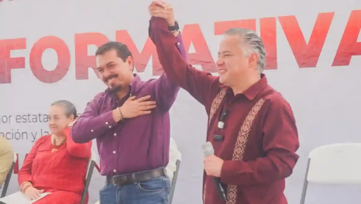 Ante cientos de militantes y simpatizantes de Morena, PT y PVEM, el líder morenista afirmó que es tiempo de que amanezca el sol de la Transformación en la entidad.