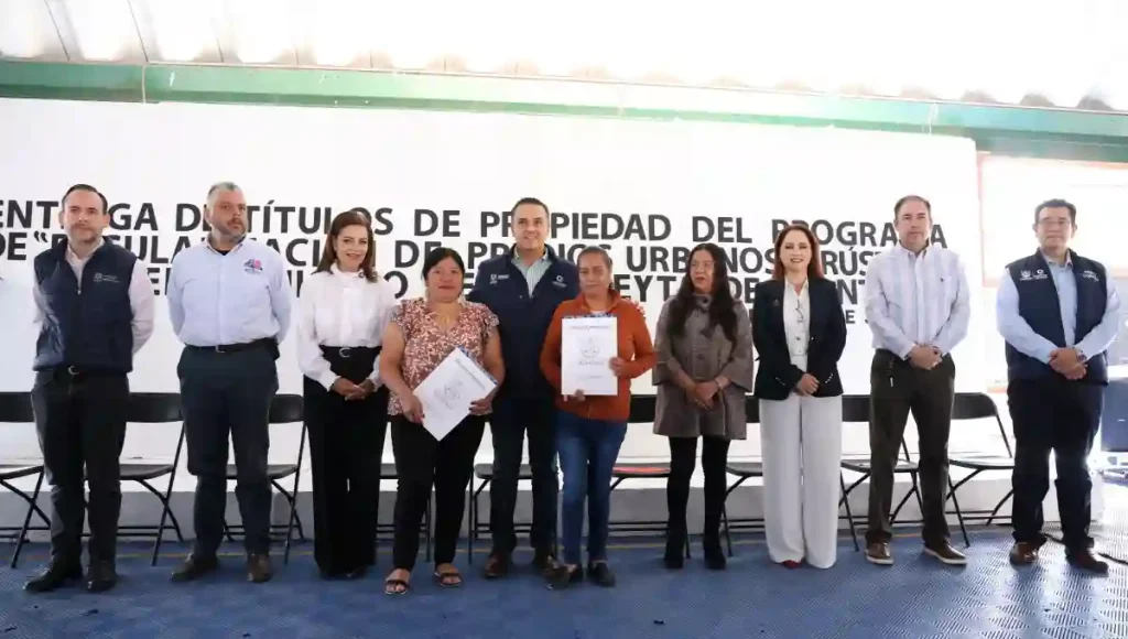 Se realizó la entrega de 134 títulos de propiedad en el marco del programa estatal de Regularización de Predios Urbanos y Rústicos.