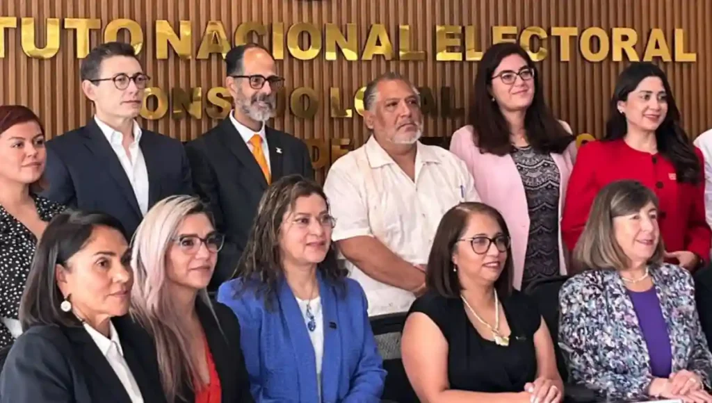 Álvaro Silva Silva, representante del PRI ante el Consejo Local del INE en Querétaro, llamó a garantizar imparcialidad, certeza y respeto a la ley.