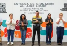 Entrega Beto Nava gimnasio al aire libre en Escolásticas