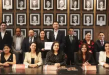 Entrega Héctor Magaña Segundo Informe de Gobierno en sesión solamente de cabildo