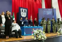 Realiza Roberto Cabrera entrega del 5to Informe de Gobierno