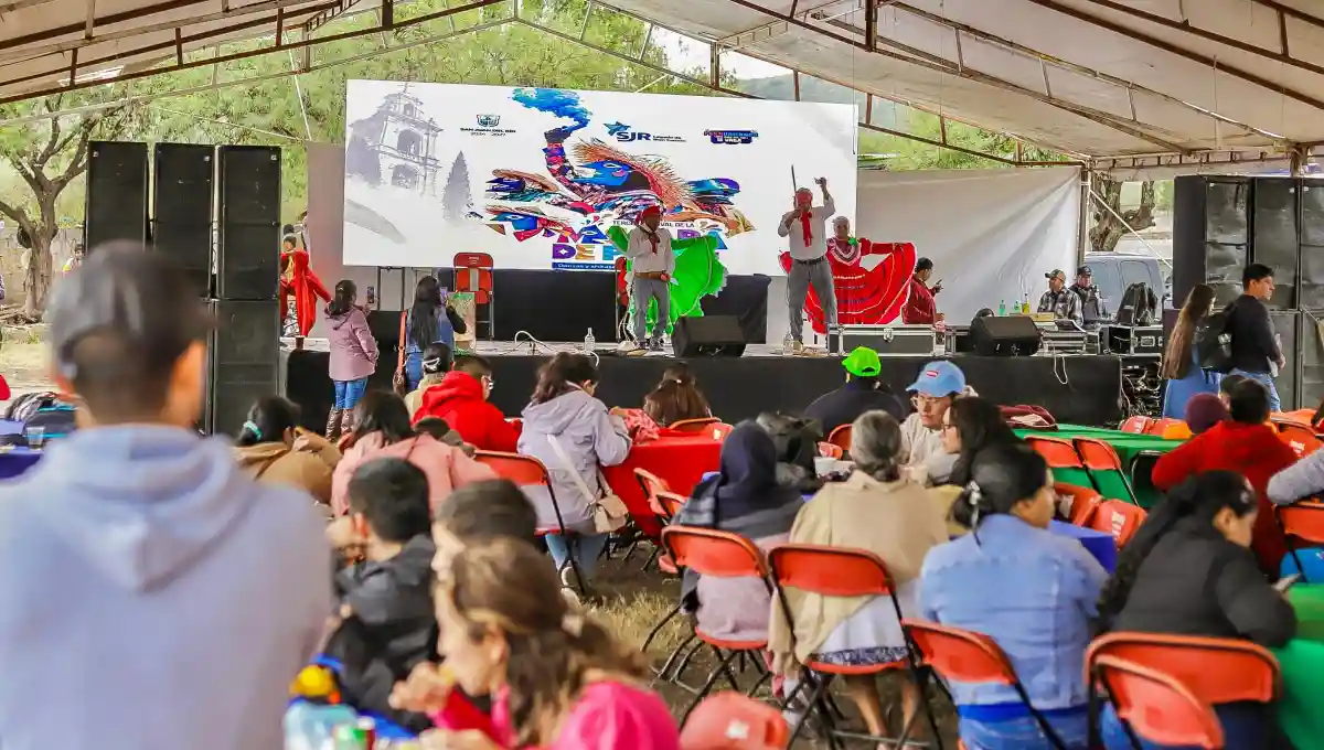 Las y los organizadores expresaron su agradecimiento a todas las personas, talentos, artesanos, expositores y colaboradores que se sumaron a esta celebración.